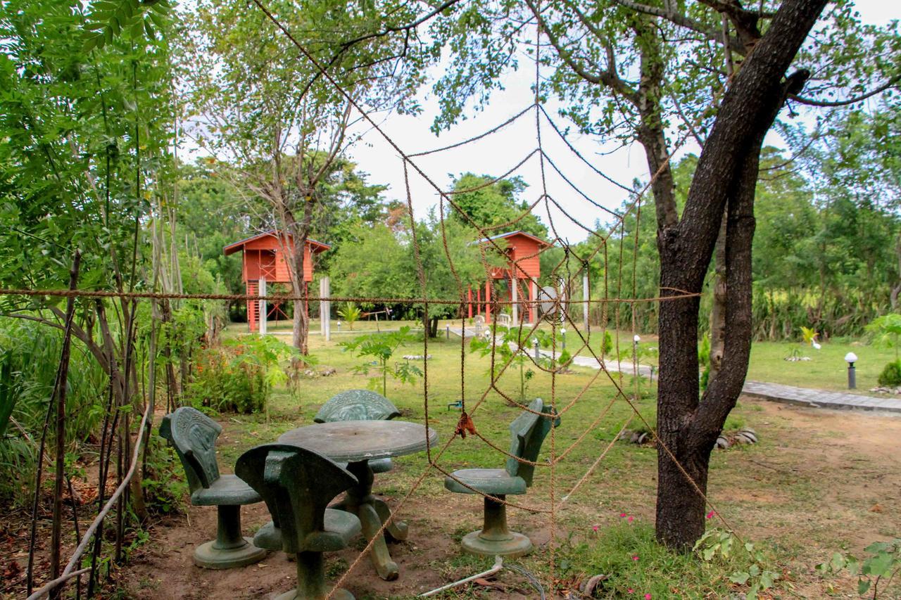 Sigiri Royal Point Tree House Hotell Sigiriya Eksteriør bilde