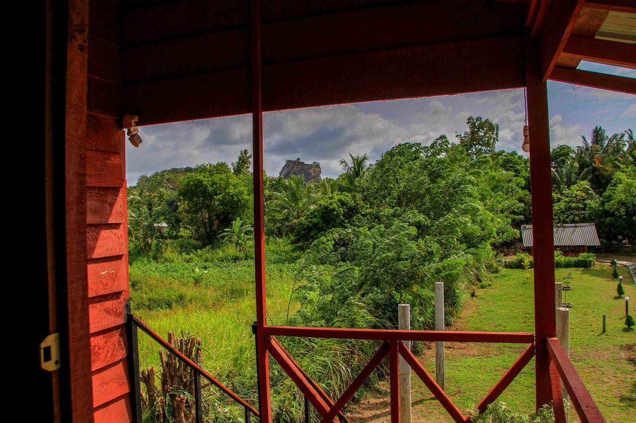 Sigiri Royal Point Tree House Hotell Sigiriya Eksteriør bilde